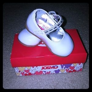 Infant Girls White Patent Leather Dress Shoes